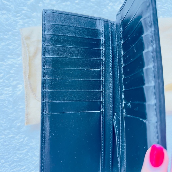 Burberry classic Check Wallet Authentic with Dust bag included - Picture 7 of 11